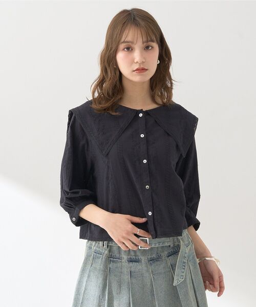 COSMIC WONDER 天然染め サークル刺繍ブラウス ブラック系 COSMIC WONDER 25AW新入荷 – Roundabout & OUTBOUND