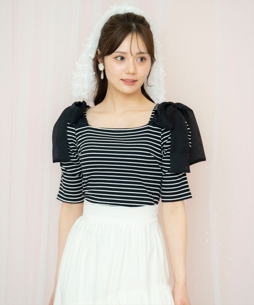 WILLSELECTION(ウィルセレクション)の「ショルダーリボンパワショルトップス(Tシャツ/カットソー・レディース・ブルー系その他/ホワイト系その他/ブラック系その他・FREE)」の5枚目の写真