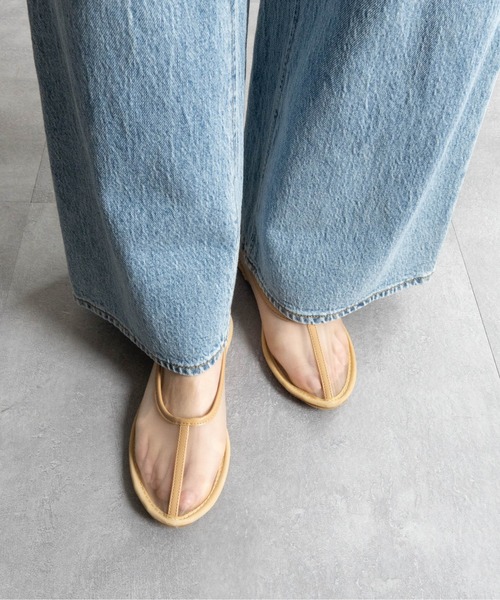 Fabby fabby(ファビィーファビィー)の「メッシュシアーフラットシューズ(パンプス・レディース・ブラック/ベージュ・LARGE/MEDIUM/SMALL)」の1枚目の写真