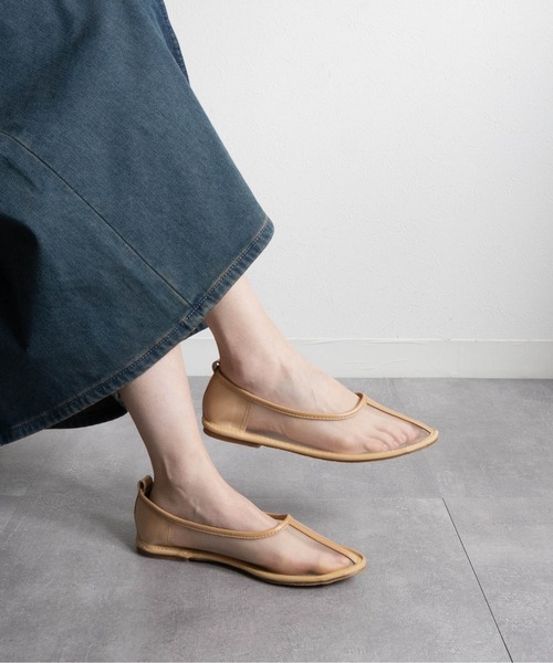 Fabby fabby(ファビィーファビィー)の「メッシュシアーフラットシューズ(パンプス・レディース・ブラック/ベージュ・LARGE/MEDIUM/SMALL)」の7枚目の写真