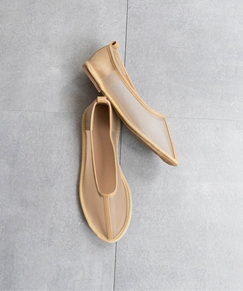 Fabby fabby(ファビィーファビィー)の「メッシュシアーフラットシューズ(パンプス・レディース・ブラック/ベージュ・LARGE/MEDIUM/SMALL)」の5枚目の写真