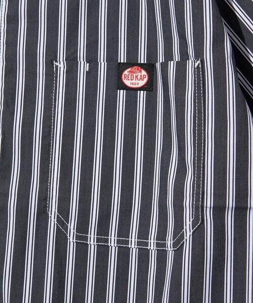 RED KAP(レッドキャップ)の「RED KAP/レッドキャップ 別注 リラックスフィット ハーフジップ ワンポイントロゴ 半袖ワークシャツ/SP H/Z SS SHIRT/チェック/ストライプ(シャツ/ブラウス・メンズ・ホワイト系/ブルー/ストライプ/サックスブルー/チャコールグレー・LARGE/MEDIUM)」の8枚目の写真