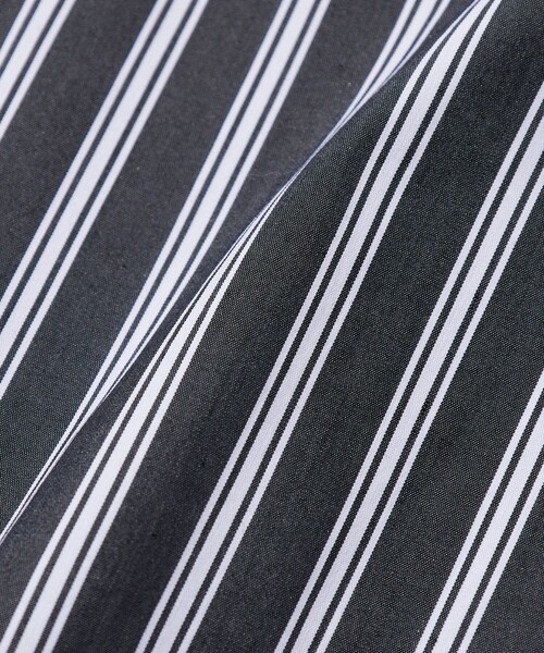 RED KAP(レッドキャップ)の「RED KAP/レッドキャップ 別注 リラックスフィット ハーフジップ ワンポイントロゴ 半袖ワークシャツ/SP H/Z SS SHIRT/チェック/ストライプ(シャツ/ブラウス・メンズ・ホワイト系/ブルー/ストライプ/サックスブルー/チャコールグレー・LARGE/MEDIUM)」の13枚目の写真