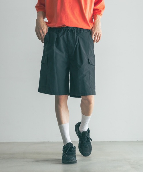 LOWRYS FARM（ローリーズファーム）の「ナイロンカーゴショーツ　 455562（カーゴパンツ・メンズ・ブラック/グレー・LARGE/MEDIUM）」の7枚目の写真