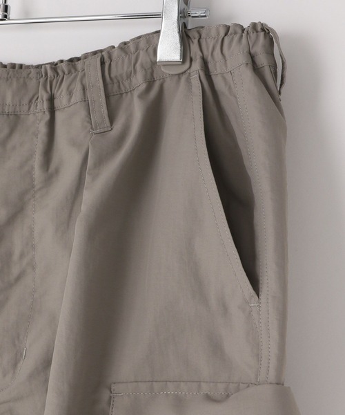 LOWRYS FARM（ローリーズファーム）の「ナイロンカーゴショーツ　 455562（カーゴパンツ・メンズ・ブラック/グレー・LARGE/MEDIUM）」の12枚目の写真