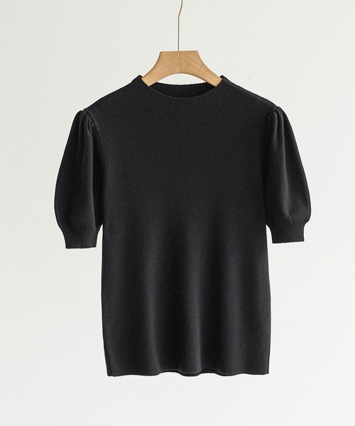 maison de LATIR(メゾンドラティール)の「夏でもきちんと感。半袖サマーニット夏服リブトップス。パフスリーブで美シルエットビジネスにも◎きれいめフェミニンスタイル(Tシャツ/カットソー・レディース・ベージュ/ホワイト/ブラック/グレー/ブラウン/ピンク/モカ/グリーン・FREE)」の15枚目の写真