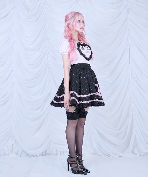 AVENCHUMU（アバンチュウム）の「Frill heart stone logo skirt（スカート・レディース・ドット/ブラック・FREE）」の3枚目の写真