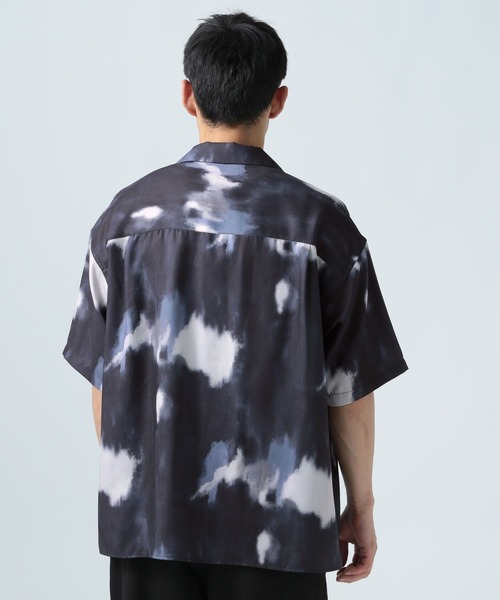 BAYFLOW(ベイフロー)の「【接触冷感】オープンカラー半袖柄シャツ(シャツ/ブラウス・メンズ・グリーン/ネイビー・MEDIUM/LARGE)」の8枚目の写真