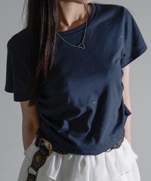 apres jour mignon(アプレジュールミニョン)の「ラメシャーリングクロップドTシャツ【ZOZOTOWN限定アイテム】(Tシャツ/カットソー・レディース・チャコールグレー/ブルー/ネイビー/ブラック・X-LARGE/フリー)」の1枚目の写真