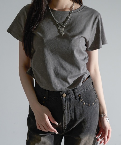 apres jour mignon(アプレジュールミニョン)の「ラメシャーリングクロップドTシャツ【ZOZOTOWN限定アイテム】(Tシャツ/カットソー・レディース・チャコールグレー/ブルー/ネイビー/ブラック・X-LARGE/フリー)」の5枚目の写真