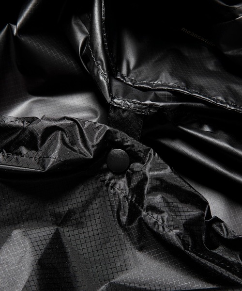 meanswhile（ミーンズワイル）の「Cordura Ripstop Packable Poncho（ポンチョ・メンズ・ブラック/グレー・FREE）」の9枚目の写真