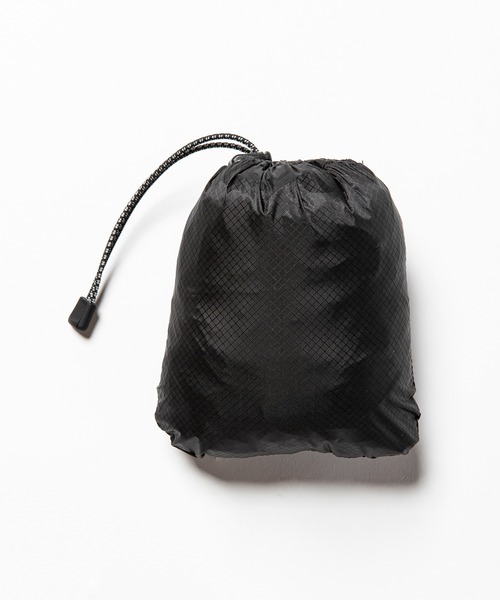 meanswhile（ミーンズワイル）の「Cordura Ripstop Packable Poncho（ポンチョ・メンズ・ブラック/グレー・FREE）」の11枚目の写真
