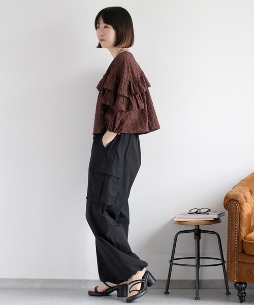 cepo（セポ）の「フリルデザインレースシャツ（シャツ/ブラウス・レディース・ブラウン/オフホワイト・M）」の16枚目の写真