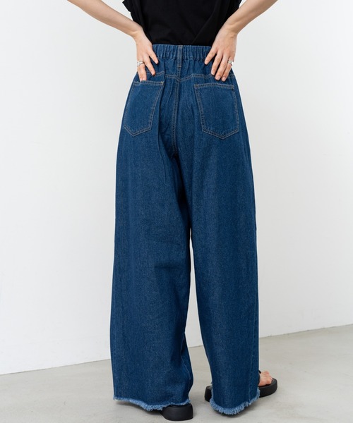 refinedworks（リファインドワークス）の「【refinedworks】サイドタックで魅せる デニムパンツ（デニムパンツ・レディース・ブラック/グレー/インディゴブルー・FREE）」の22枚目の写真