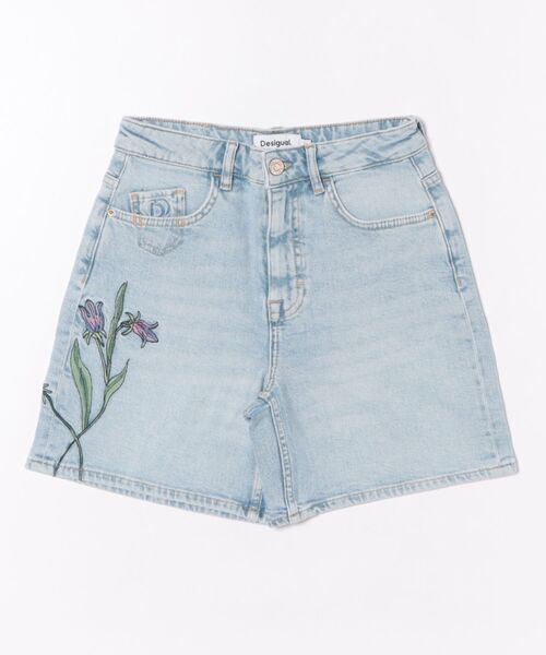 Desigual(デシグアル)の「デニムの花柄バミューダパンツ(デニムパンツ・レディース・ブルー・44/42/40/38/36/34)」の4枚目の写真