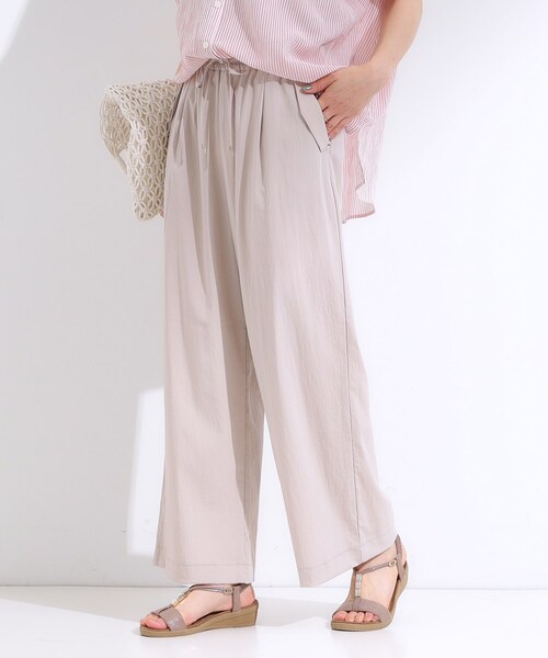 DRESKIP（ドレスキップ）の「【着丈選べる】触れる度ひんやり ゆるきれい イージーワイドパンツ（その他パンツ・レディース・ダークブラウン/ネイビー/ナチュラル/ブラック・04/42/40/38/36/03/02/01）」の3枚目の写真