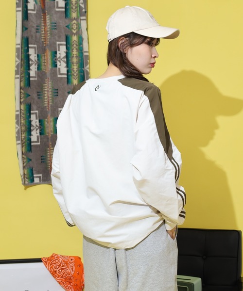 NERDY(ノルディ)の「カラーブロックウーブンウォームアップ(Tシャツ/カットソー・メンズ・ブラック/カーキ・S/M/L)」の11枚目の写真