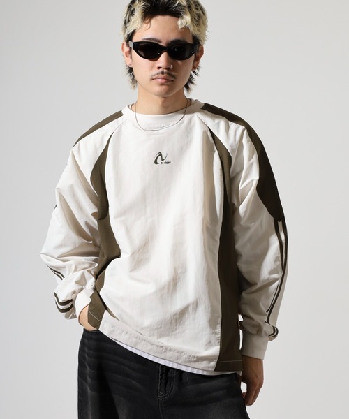 NERDY(ノルディ)の「カラーブロックウーブンウォームアップ(Tシャツ/カットソー・メンズ・ブラック/カーキ・S/M/L)」の15枚目の写真