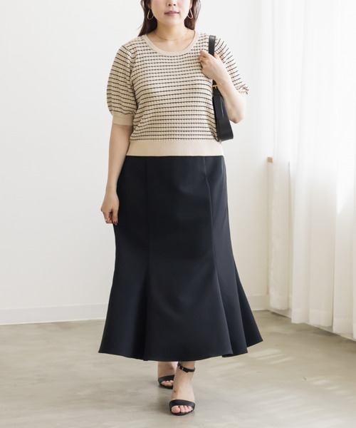 CLETTE(クレット)の「クルーネックパフスリーブニット(ニット/セーター・レディース・ホワイト系その他/ベージュ系その他/オフホワイト/ブラック・LL/3L/4L)」の16枚目の写真