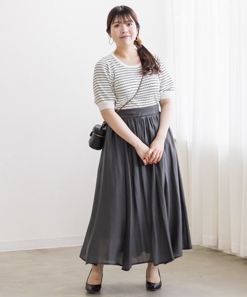 CLETTE(クレット)の「クルーネックパフスリーブニット(ニット/セーター・レディース・ホワイト系その他/ベージュ系その他/オフホワイト/ブラック・LL/3L/4L)」の10枚目の写真
