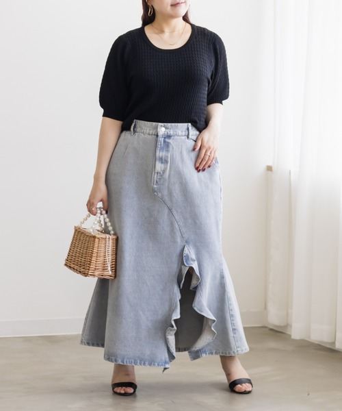 CLETTE(クレット)の「クルーネックパフスリーブニット(ニット/セーター・レディース・ホワイト系その他/ベージュ系その他/オフホワイト/ブラック・LL/3L/4L)」の12枚目の写真