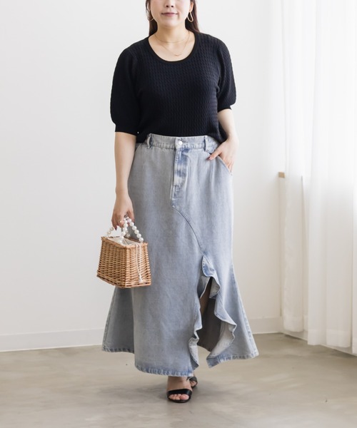 CLETTE(クレット)の「クルーネックパフスリーブニット(ニット/セーター・レディース・ホワイト系その他/ベージュ系その他/オフホワイト/ブラック・LL/3L/4L)」の14枚目の写真