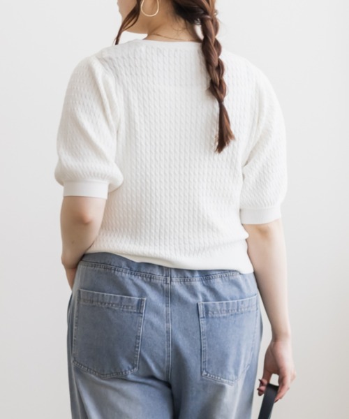 CLETTE(クレット)の「クルーネックパフスリーブニット(ニット/セーター・レディース・ホワイト系その他/ベージュ系その他/オフホワイト/ブラック・LL/3L/4L)」の8枚目の写真