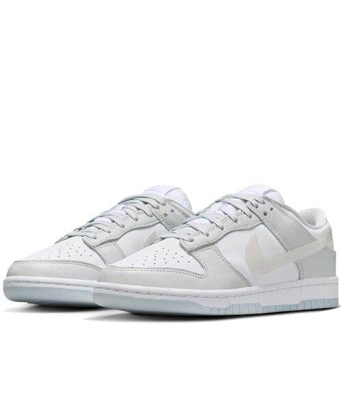 希少 価格3万円●NIKE DUNK LOW レディース23.5cm スニーカー 希少 価格3万円 NIKE DUNK LOW レディース23 5cm スニーカー