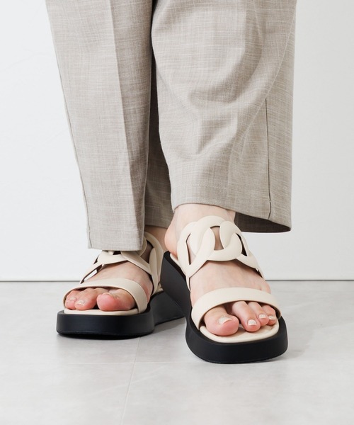 HIMIKO（ヒミコ）の「【HIMIKO】カットワークトラックソールサンダル/651225（サンダル・レディース・ブラウン/ブラック/アイボリー・MEDIUM/X-LARGE/SMALL/LARGE）」の6枚目の写真