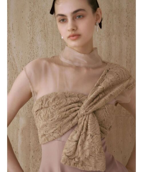 LAGUNAMOON（ラグナムーン）の「LADYフェイクパールメタルフレームイヤリング（イヤリング・レディース・シルバー/ゴールド・FREE）」の8枚目の写真