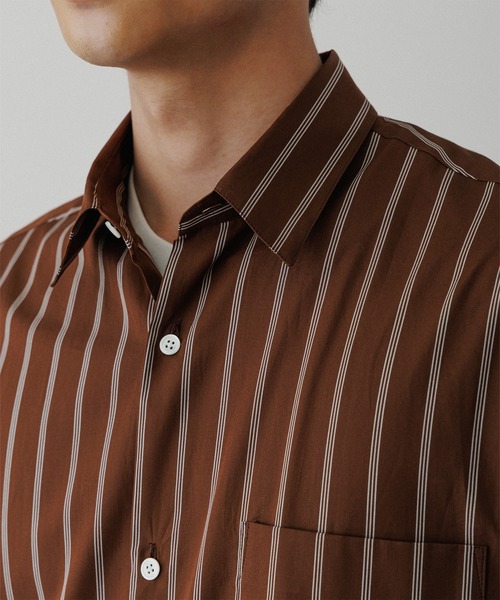 ADAM ET ROPE'(アダムエロペ)の「アソート ビッグシルエット レギュラーカラーシャツ(シャツ/ブラウス・メンズ・スミクロ/ブラック系その他/ブラウン系その他2/イエロー系その他2/ブラック系その他2・M/L)」の7枚目の写真