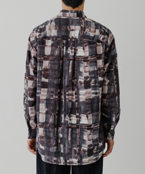 ADAM ET ROPE'(アダムエロペ)の「アソート ビッグシルエット レギュラーカラーシャツ(シャツ/ブラウス・メンズ・スミクロ/ブラック系その他/ブラウン系その他2/イエロー系その他2/ブラック系その他2・M/L)」の9枚目の写真