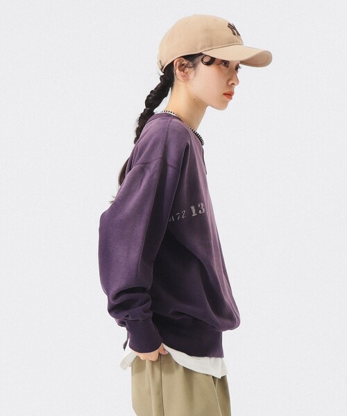 BEAMS BOY（ビームスボーイ）の「【別注】 WAREHOUSE & CO. / ステンシル13 前V スウェット（スウェット・レディース・オフホワイト/ネイビー・ONE SIZE）」の3枚目の写真