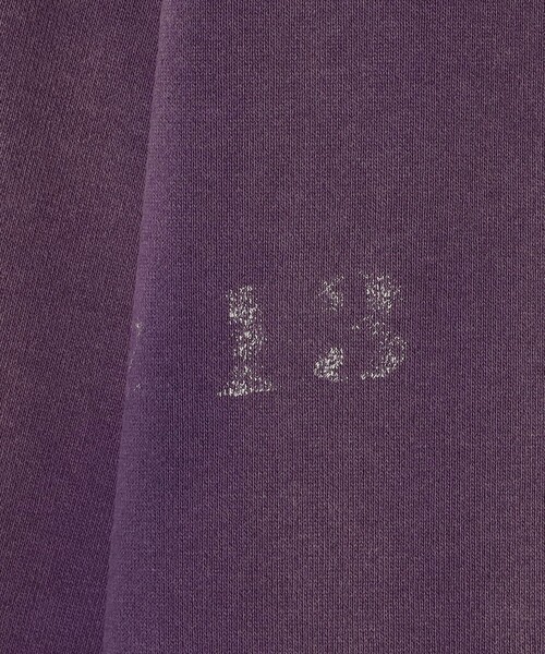 BEAMS BOY（ビームスボーイ）の「【別注】 WAREHOUSE & CO. / ステンシル13 前V スウェット（スウェット・レディース・オフホワイト/ネイビー・ONE SIZE）」の15枚目の写真