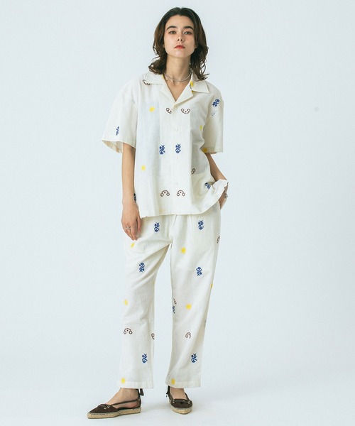 HLAADA(フラーダ)の「(HLAADA for ROSEBUD)EMBROIDERED SHIRT(シャツ/ブラウス・レディース・ブラック/オフホワイト・ONE SIZE)」の8枚目の写真