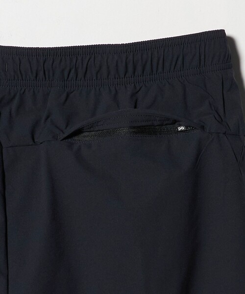 On(オン)の「<On>Core Shorts/コアショーツ(その他パンツ・メンズ・ブラック・XL/S/L/M)」の5枚目の写真