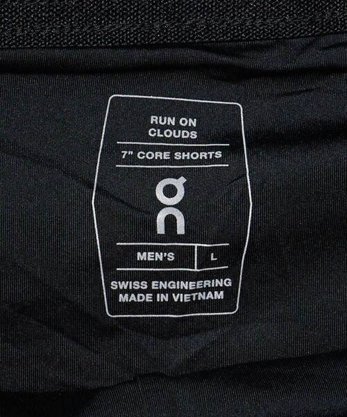 On(オン)の「<On>Core Shorts/コアショーツ(その他パンツ・メンズ・ブラック・XL/S/L/M)」の13枚目の写真