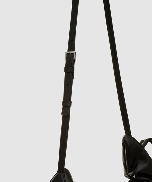 SCRUNCHIE HOBO / ショルダーバッグ（ショルダーバッグ）｜MARNI