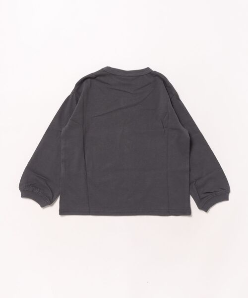 ZERO standerd（ゼロスタンダード）の「ゼロスタンダード WALLY　ロングＴシャツ（Tシャツ/カットソー・キッズ・ベージュ/レッド/チャコールグレー・110cm/120cm/130cm/140cm/150cm/160cm/100cm）」の4枚目の写真