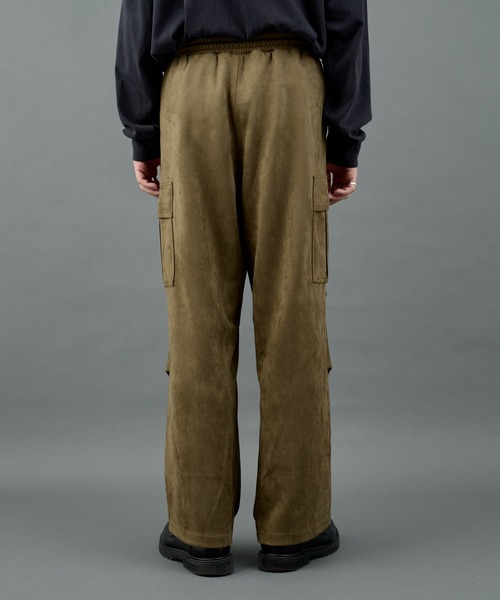 COLONY 2139（コロニートゥーワンスリーナイン）の「シンセティックスエードカーゴパンツ（カーゴパンツ・メンズ・チャコールグレー/アイボリー/ブラック/カーキ・MEDIUM/LARGE）」の19枚目の写真