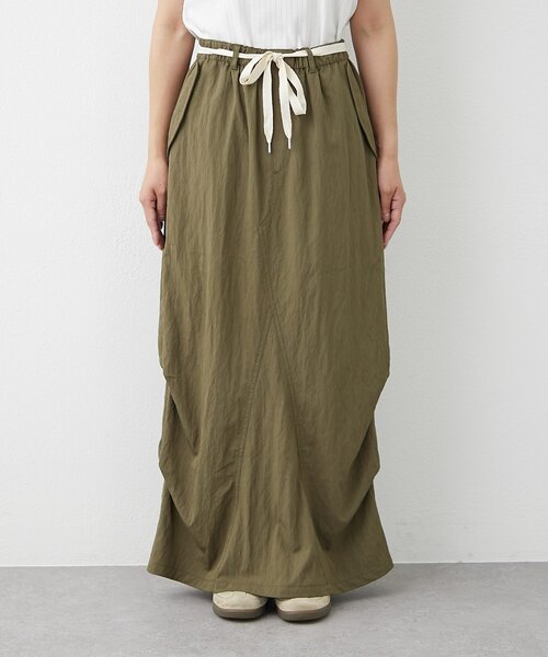 CIAOPANIC TYPY（チャオパニックティピー）の「光沢ナイロンリメイク風ミリタリースカート（スカート・レディース・ブラック/カーキ/ブラウン・LARGE/MEDIUM/SMALL）」の21枚目の写真