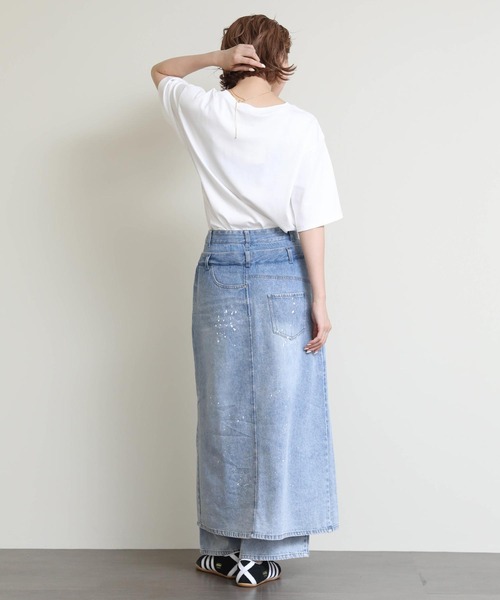 AULA AILA(アウラアイラ)の「レイヤードペイントデニム(デニムパンツ・レディース・ブルー・FREE)」の4枚目の写真