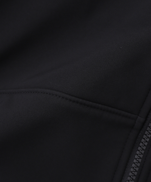 C.P. COMPANY(シーピーカンパニー)の「C.P. Company / シーピーカンパニー OW MEDIUM JKT IN CP SHELL-R(ナイロンジャケット・メンズ・ブルー系その他/ブラック・LARGE/MEDIUM)」の8枚目の写真