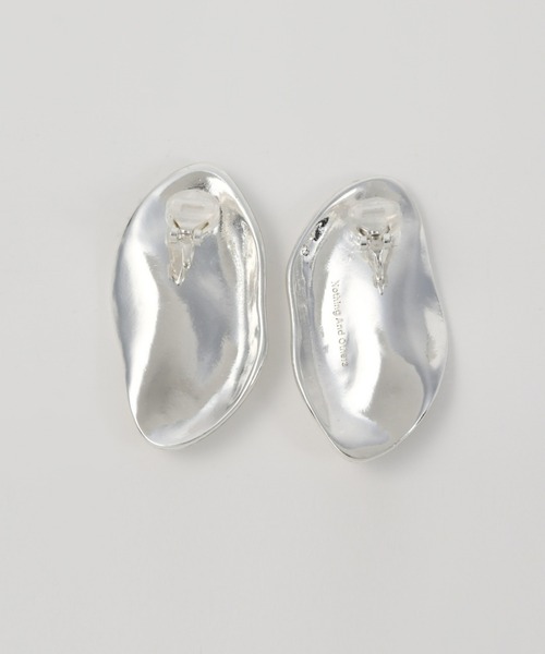 Nothing And Others(ナッシングアンドアザーズ)の「「Nothing And Others/ナッシングアンドアザーズ」Smooth Light Earrings(イヤリング・レディース・シルバー・FREE)」の5枚目の写真