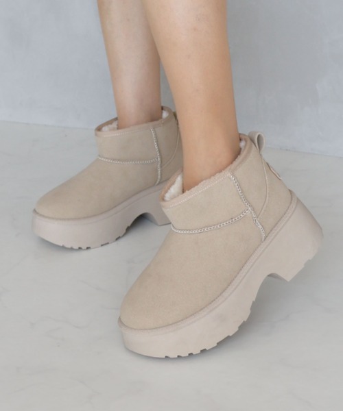 VIVIAN(ヴィヴィアン)の「もふぽか厚底7cmチャンキーヒールムートンブーツ(ブーツ・レディース・ベージュ/キャメル/ブラック・M/S/LL/L)」の15枚目の写真