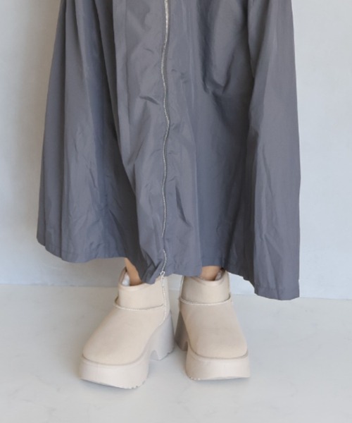 VIVIAN(ヴィヴィアン)の「もふぽか厚底7cmチャンキーヒールムートンブーツ(ブーツ・レディース・ベージュ/キャメル/ブラック・M/S/LL/L)」の20枚目の写真