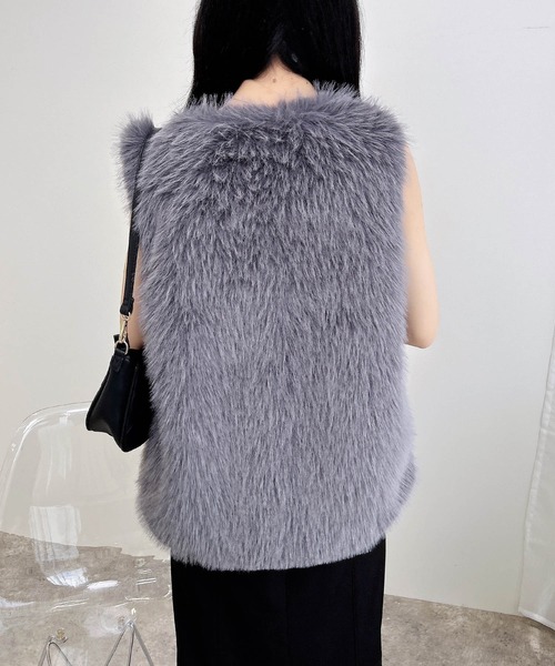 INGNI(イング)の「エコファーベスト(ベスト・レディース・アイボリー/グレー/ベージュ・M)」の15枚目の写真