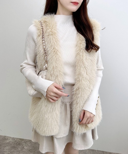 INGNI(イング)の「エコファーベスト(ベスト・レディース・アイボリー/グレー/ベージュ・M)」の18枚目の写真