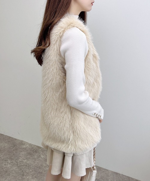 INGNI(イング)の「エコファーベスト(ベスト・レディース・アイボリー/グレー/ベージュ・M)」の19枚目の写真