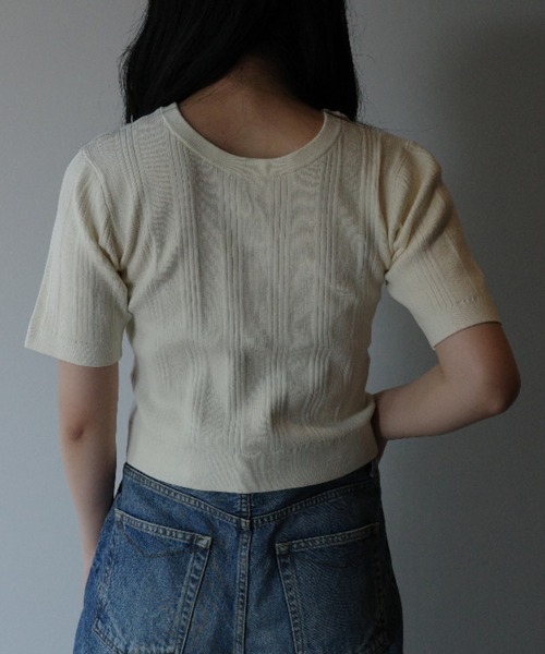 CLANE(クラネ)の「CLANE W FACE RIB KNIT CARDIGAN(カーディガン/ボレロ・レディース・ライトグリーン/オフホワイト/ブラック・1/2)」の4枚目の写真